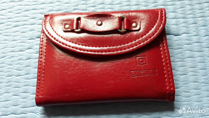 Женский кожаный кошелечек