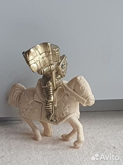 Рыцарь. Миниатюра 3см. Латунь