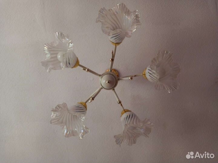 Люстра потолочная бу