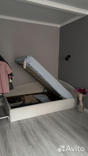 Кровать Hoff с подъемным механизмом