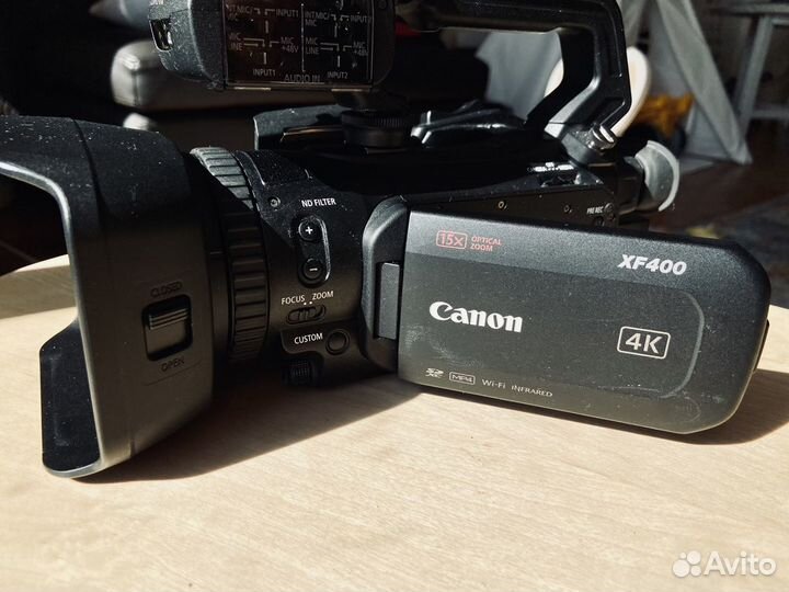 Canon XF400