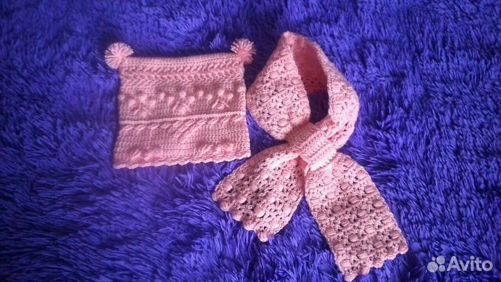 Новый комплект шарф + шапка на девочку
