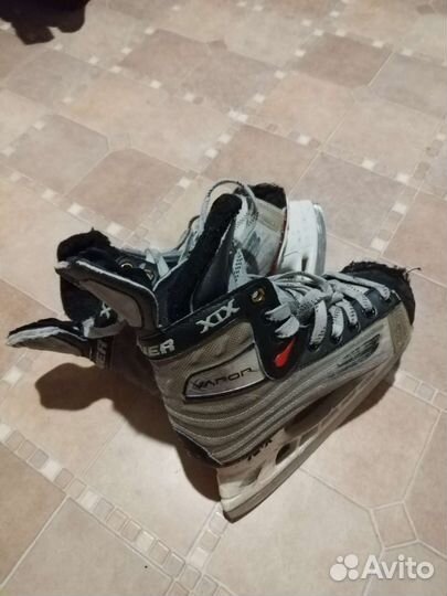 Хоккейные коньки bauer vapor