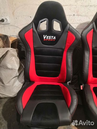 Сиденья спортивные Веста