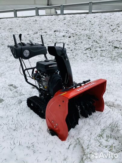 Снегоуборщик бензиновый Honda GX420 18HP