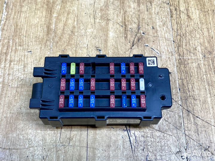 Блок предохранителей салонный Chevrolet Lacetti