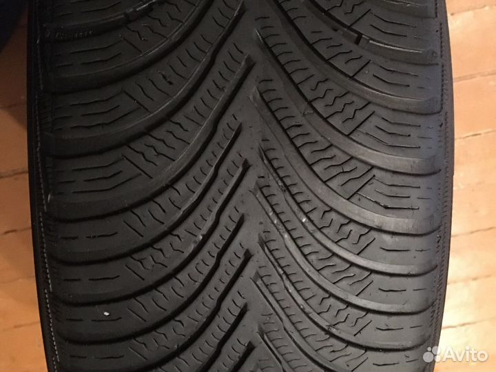 Michelin Alpin 5 205/55 R17 95