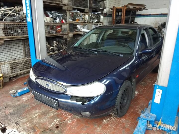 Разбор на запчасти Ford Mondeo 2 1996-2000