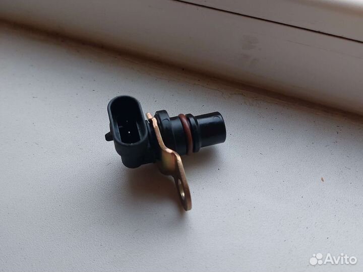 Датчик распредвала Dewoo