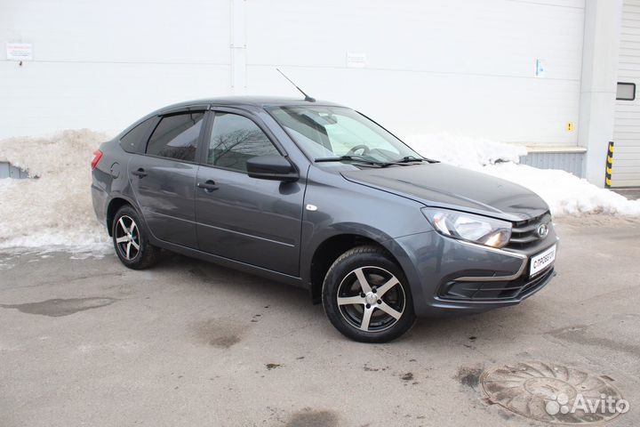 LADA Granta 1.6 МТ, 2022, 41 152 км