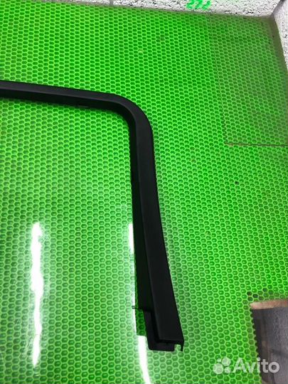 Накладка рамки двери задняя левая Mercedes-Benz