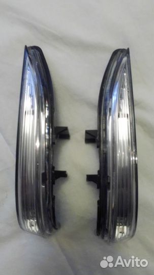 Повторители поворота в зеркала LADA vesta
