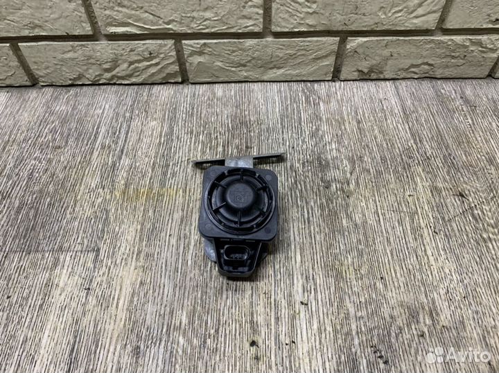 Skoda Octavia A7 Сирена сигнализации (штатной)