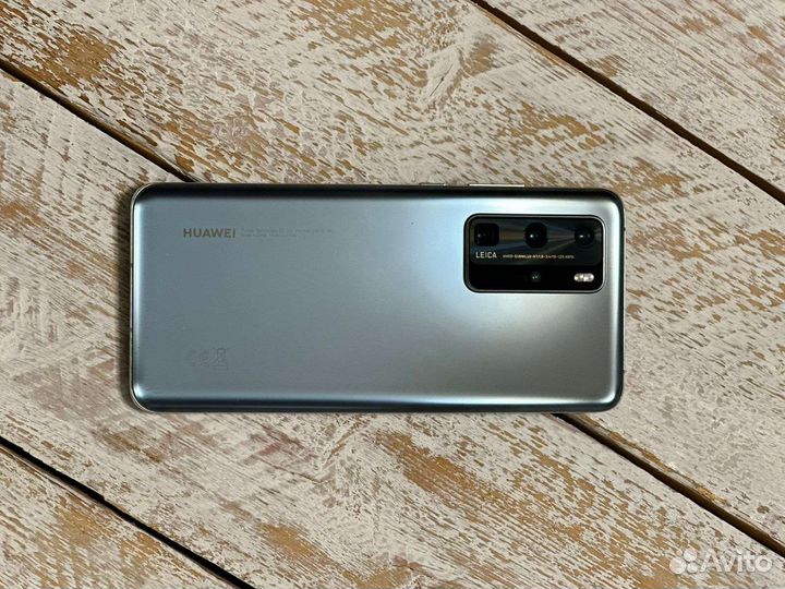 Телефон Huawei P40 Pro