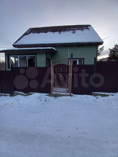 Дом 96 м² на участке 5 сот.