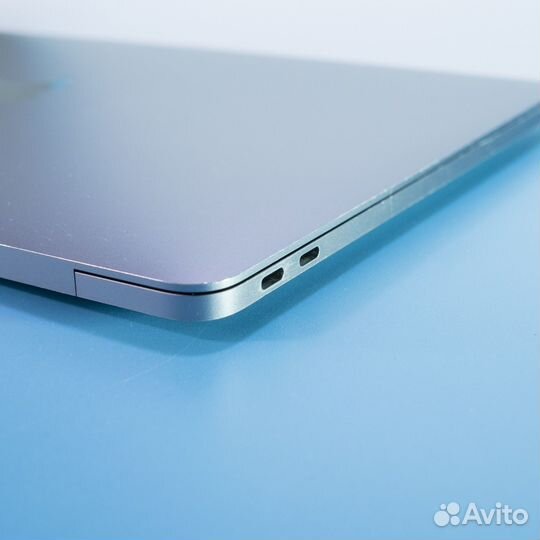 Macbook Pro 13 2016 i5 8/128gb