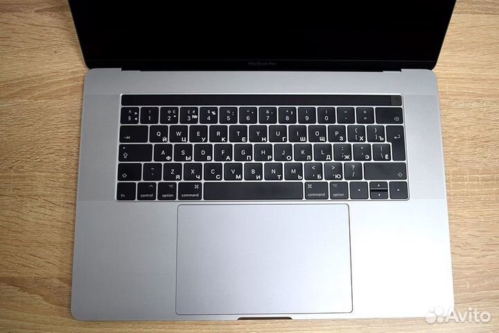 Ноутбук MacBook Pro 15 (2017)