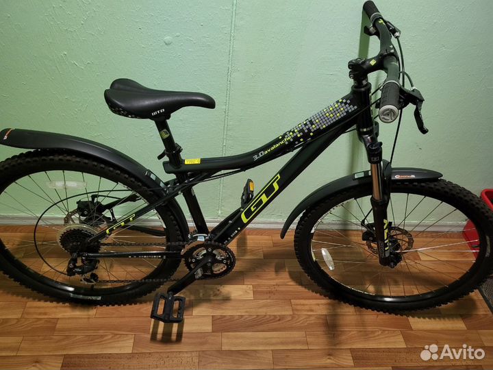 Велосипед GT avalanche 3.0