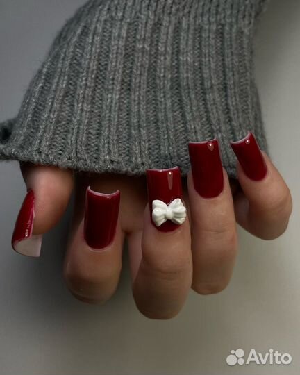 Маникюр юбилейный