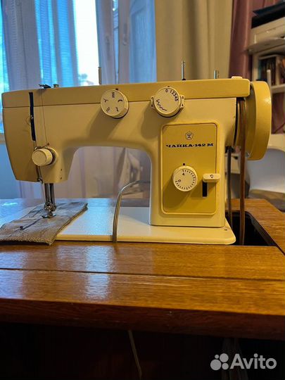 Швейная машинка чайка ножная