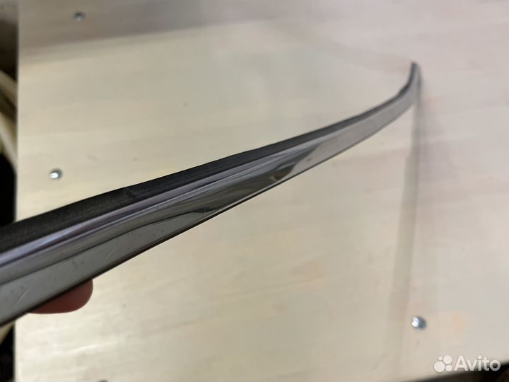 Молдинг задней левой двери Murano Z 52