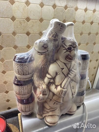 Графин с рюмками