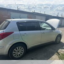 Nissan Tiida 1.6 MT, 2008, 220 000 км, с пробегом, цена 650 000 руб.