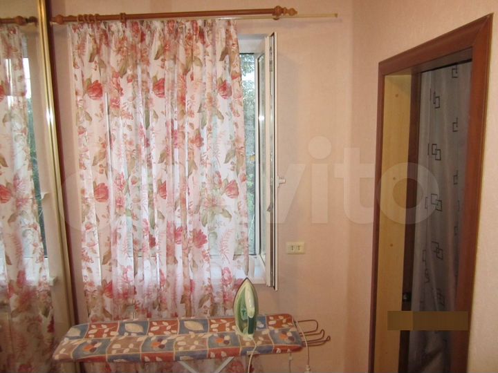 2-к. квартира, 60 м², 2/2 эт.