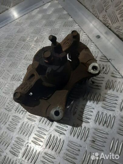 Суппорт передний правый Mitsubishi Asx GA1W 4A92