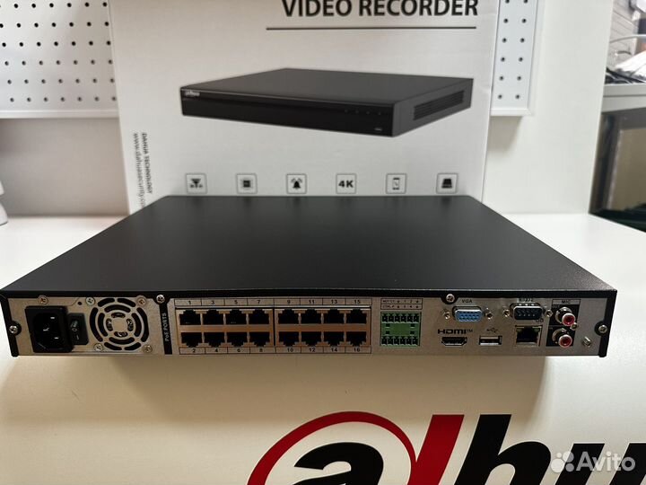 Dahua DHI-NVR4216-16P-4KS3