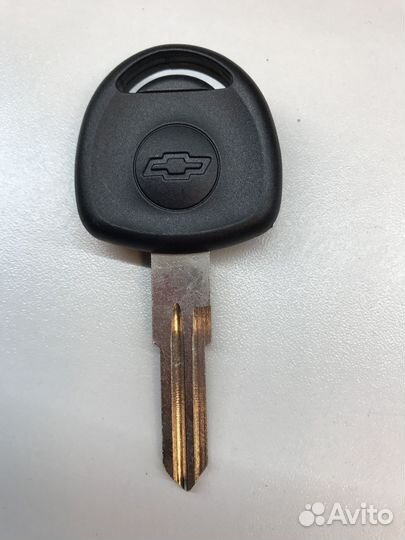 Автоключ под чип Chevrolet