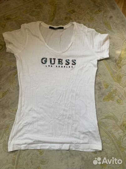 Футболка Guess