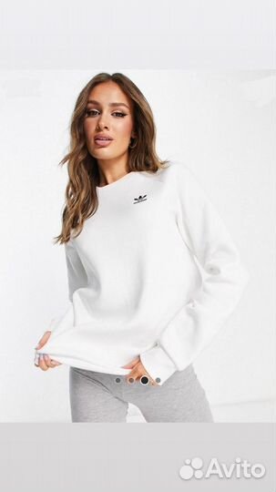 Свитшот Adidas женский