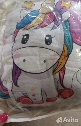 Бортики в детскую кроватку с одеялом