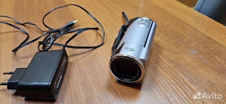 Видео камера цифровая JVC