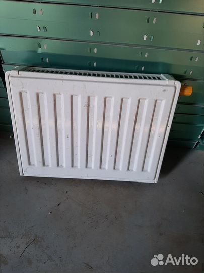 Радиатор отопления стальной б/у
