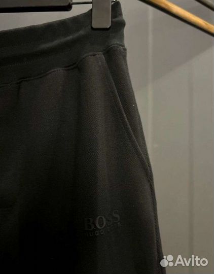 Мужской спортивный костюм hugo