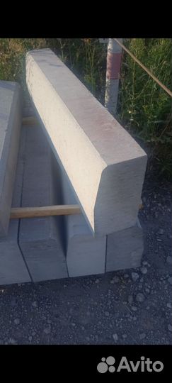 Бордюр тротуарный