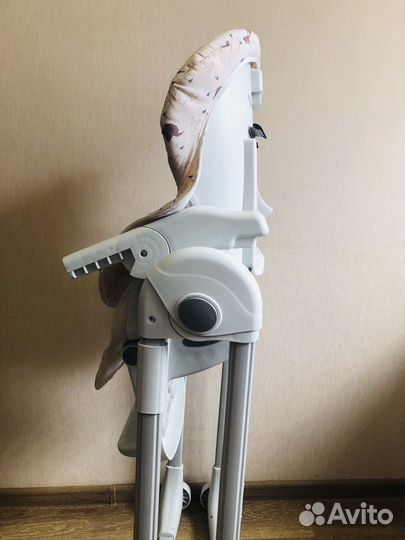 Стул для кормления