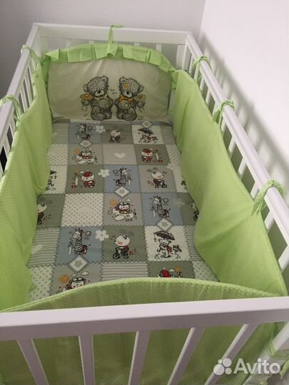 Бортики в кроватку