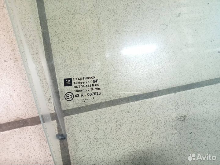 Стекло передней правой двери Зафира А