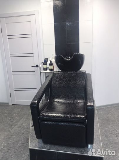 Сдаю кресло парикмахера