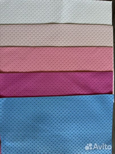 Кожзам для рукоделия. Много разного