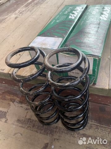 Пружины задние corolla e120