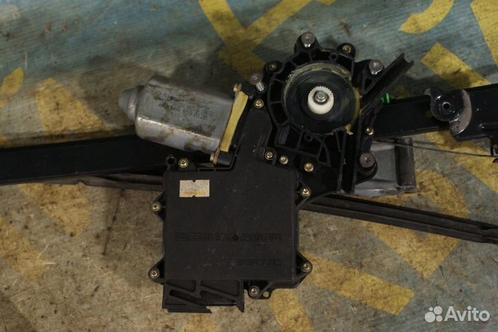 Левый стеклоподъемник Volkswagen Sharan