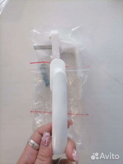 Ручки оконные