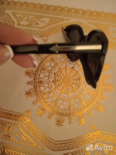 Солнцезащитные очки женские