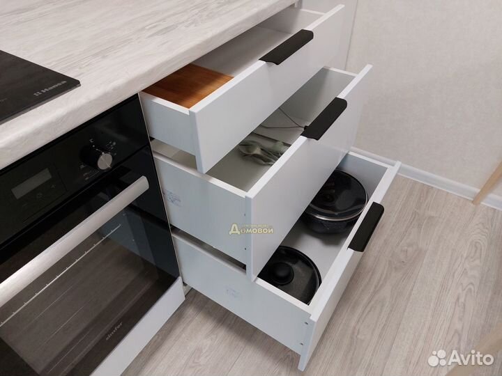 Кухня компактная