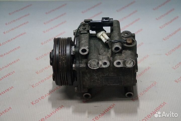 Mitsubishi MN189413 Компрессор кондиционера