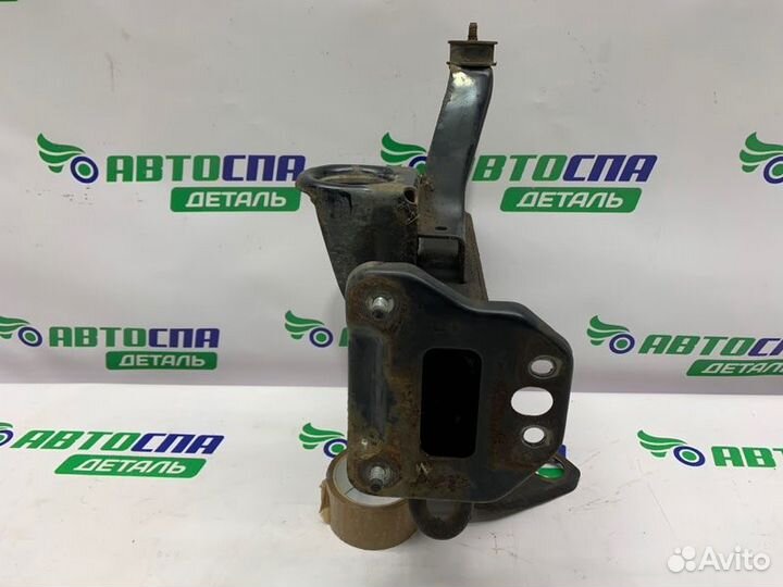 Лонжерон кузова передний правый Kia Sorento джип